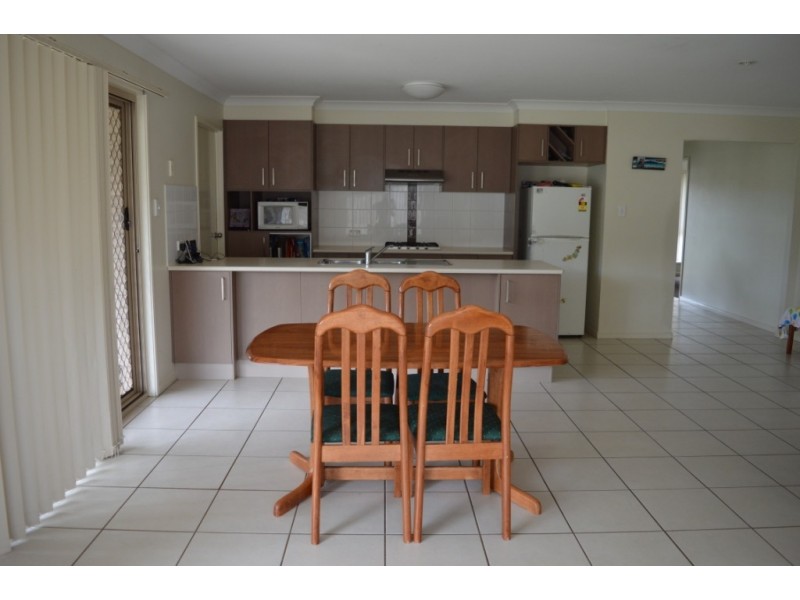 116 Douglas McInnes Dr, Laidley QLD 4341