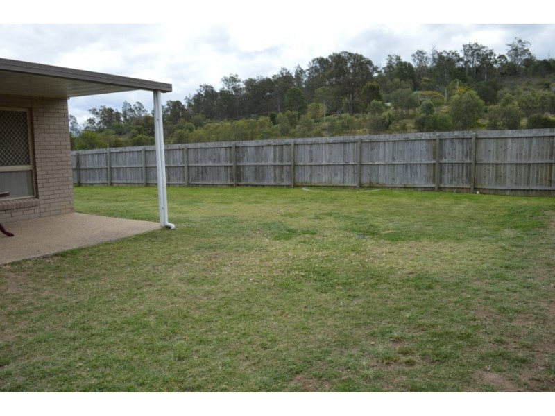 116 Douglas McInnes Dr, Laidley QLD 4341