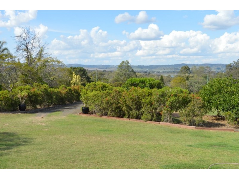 141 Lakes Drive, Laidley Heights QLD 4341