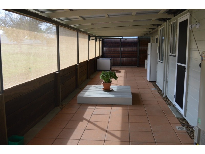 141 Lakes Drive, Laidley Heights QLD 4341