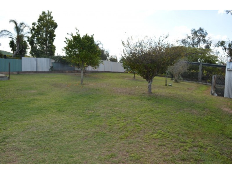 141 Lakes Drive, Laidley Heights QLD 4341