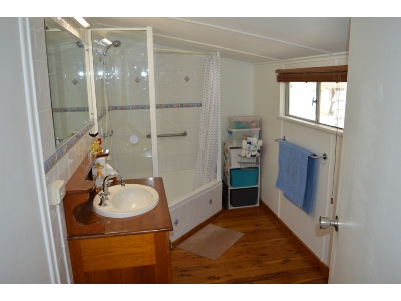 1 Thomas Street, Laidley QLD 4341