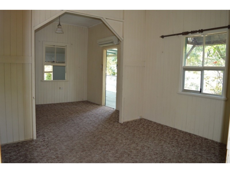 22 John Street, Laidley QLD 4341