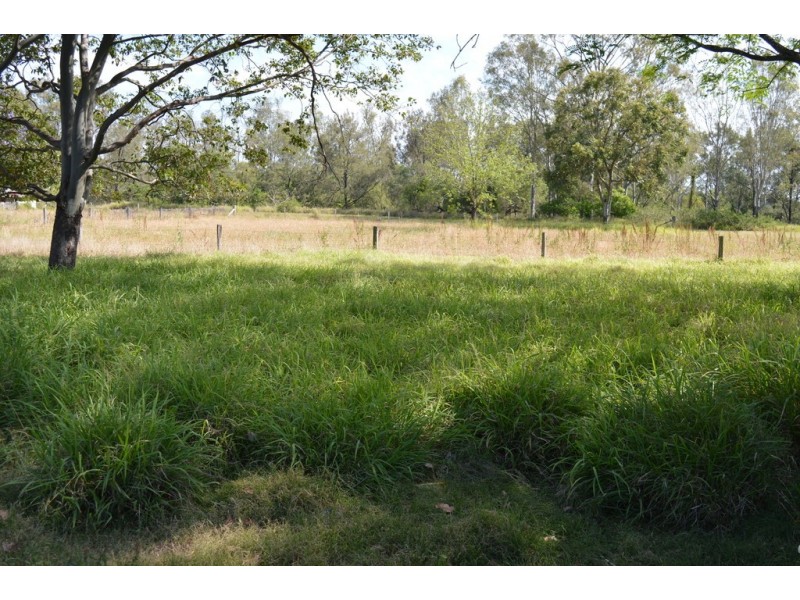 19 Gipps Street, Calvert QLD 4340