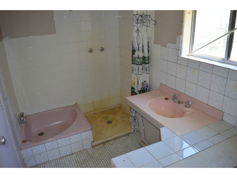 41 Vaux street, Laidley QLD 4341