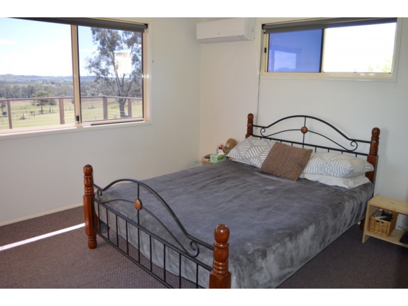 31 Heron St, Laidley Heights QLD 4341