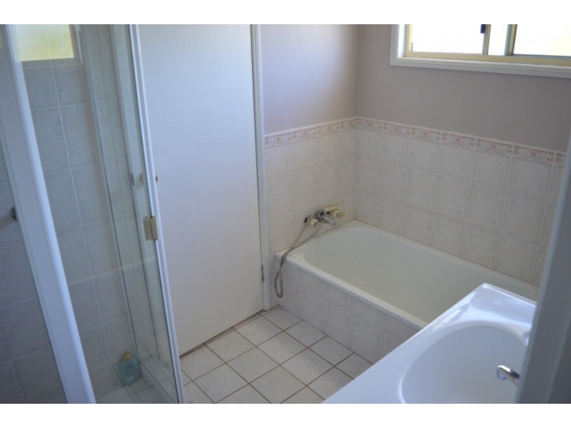 31 Heron St, Laidley Heights QLD 4341