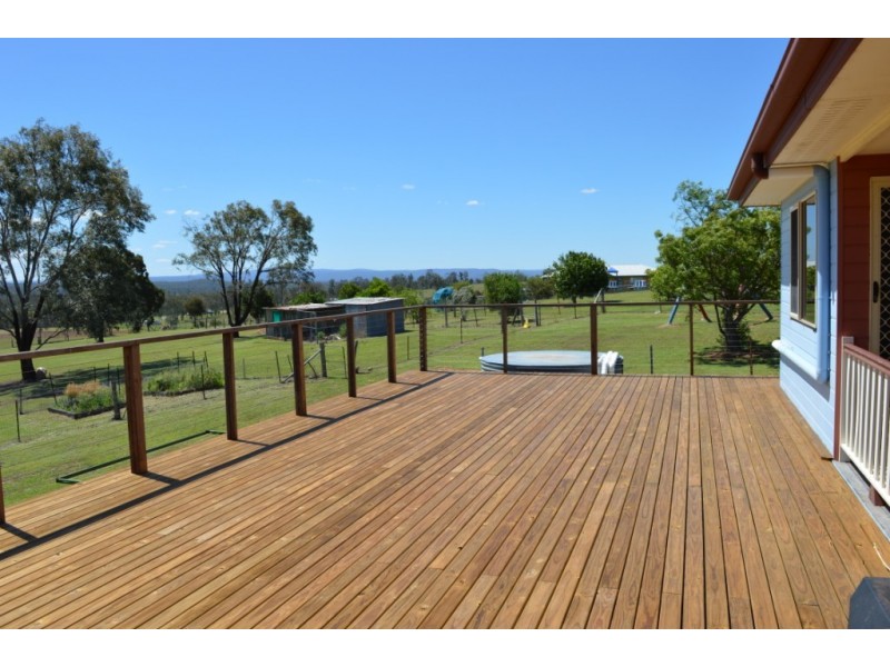 31 Heron St, Laidley Heights QLD 4341