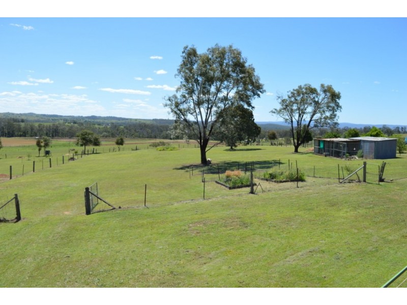 31 Heron St, Laidley Heights QLD 4341