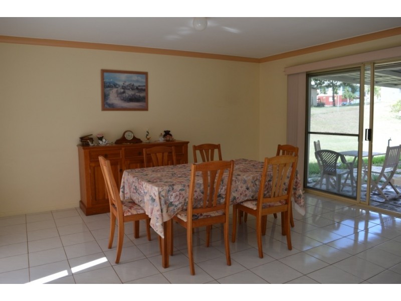 16 Stieler Drive, Plainland QLD 4341
