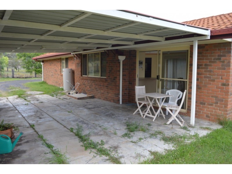 16 Stieler Drive, Plainland QLD 4341