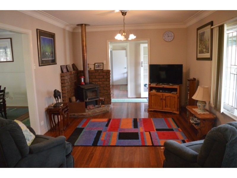 24 Laurette, Glenore Grove QLD 4342