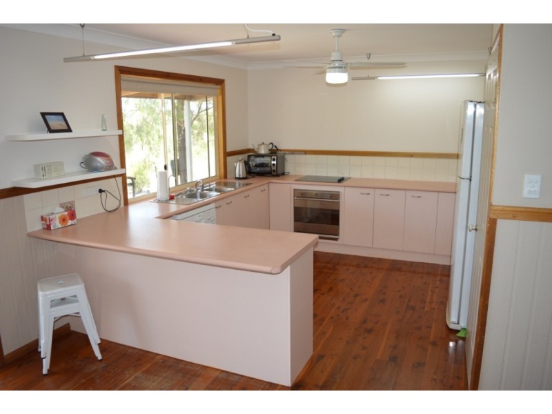 6 Old Toowoomba Road, Laidley Heights QLD 4341