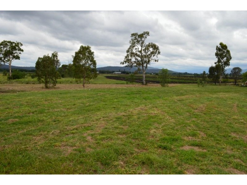 5 Ray Court, Laidley Heights QLD 4341