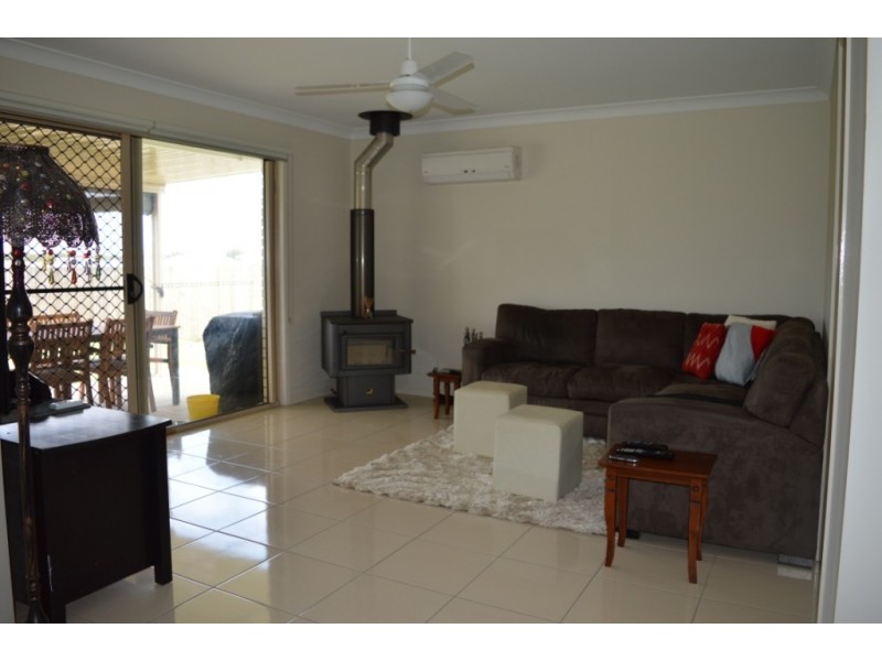 20 Lawson Crescent, Laidley QLD 4341