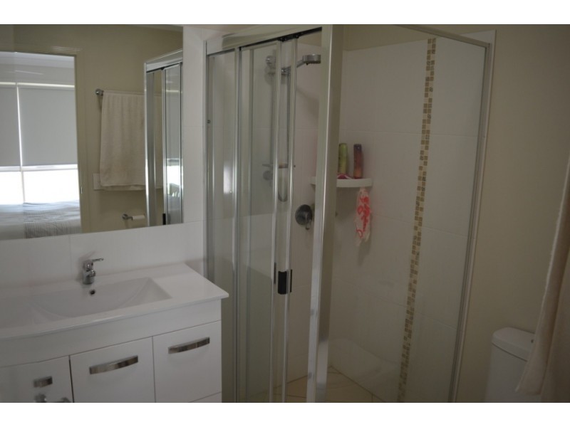 20 Lawson Crescent, Laidley QLD 4341