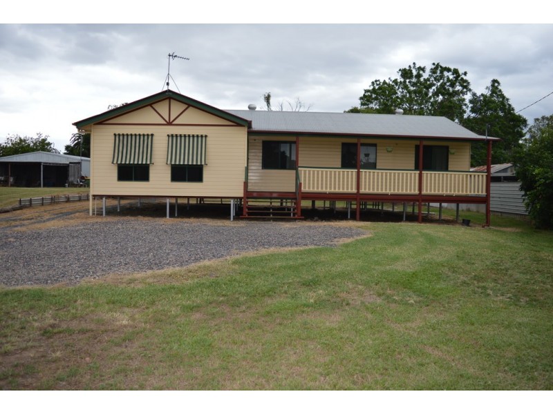 21 Robert Street, Forest Hill QLD 4342