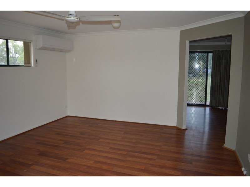 21 Robert Street, Forest Hill QLD 4342