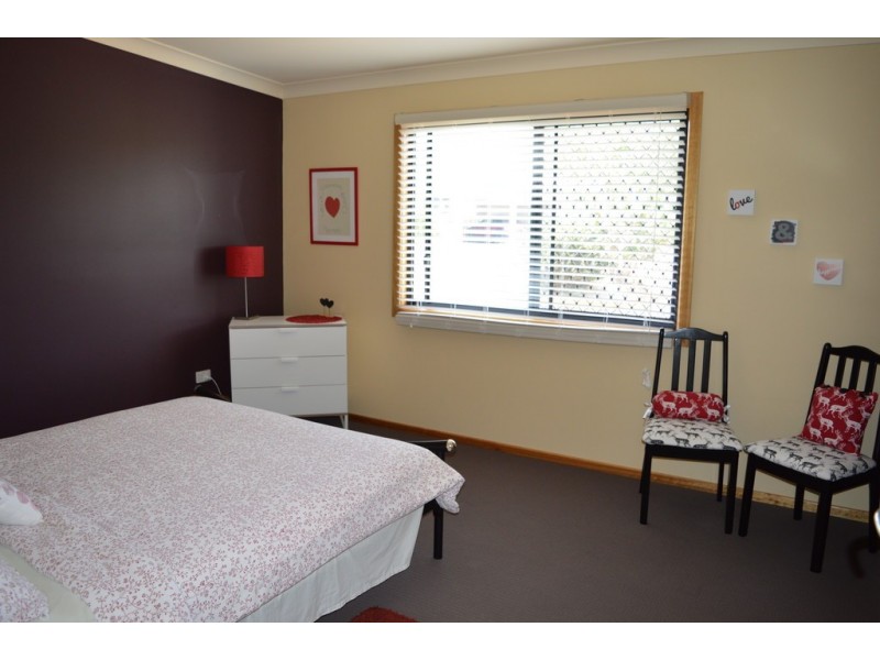 15 Anthony Court, Summerholm QLD 4341