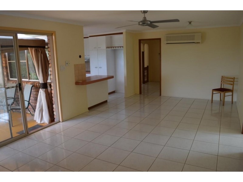 15 Range Crescent, Laidley QLD 4341