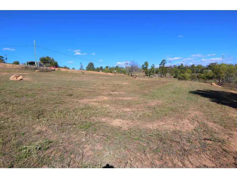 2 Fantail Dr, Laidley Heights QLD 4341