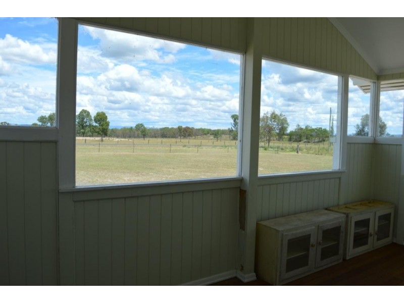 204 Watsons Road, Mount Tarampa QLD 4311