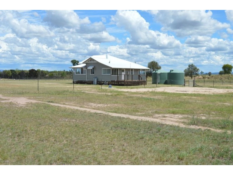 204 Watsons Road, Mount Tarampa QLD 4311