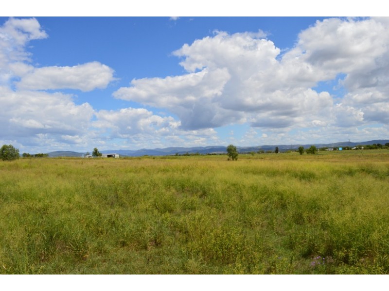 18 Laidley-Plainland Road, Plainland QLD 4341
