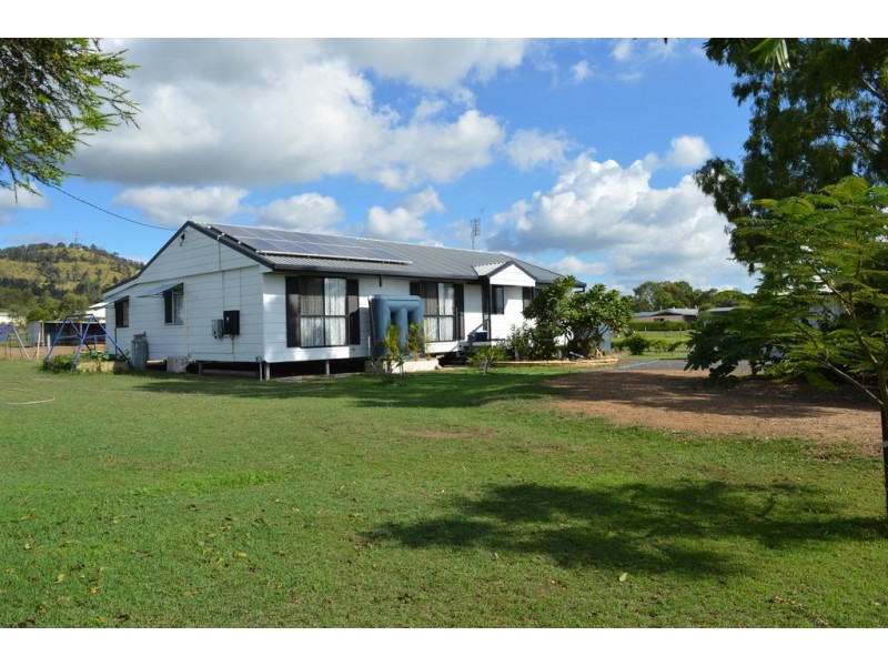 48 Zischke Road, Plainland QLD 4341
