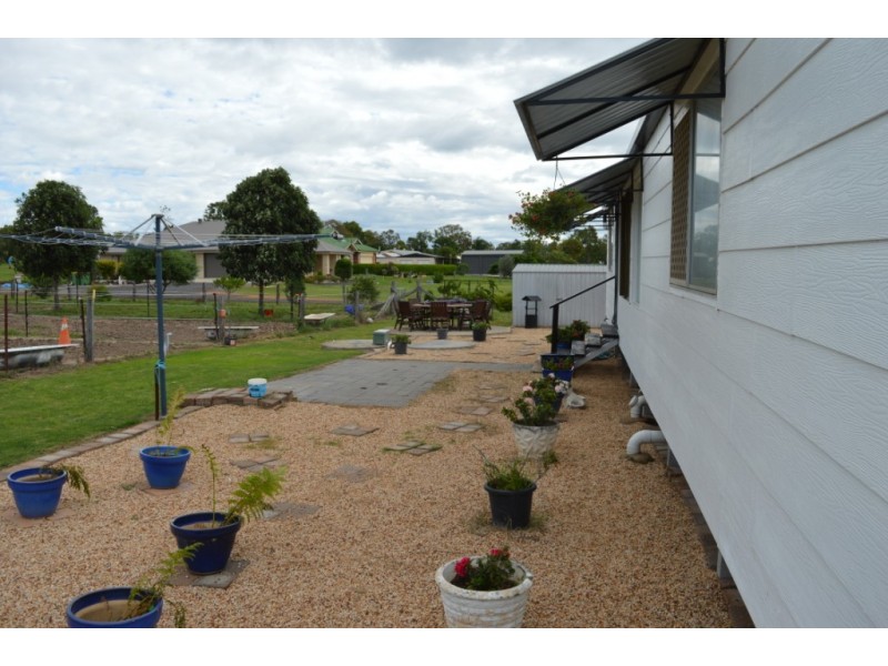 48 Zischke Road, Plainland QLD 4341