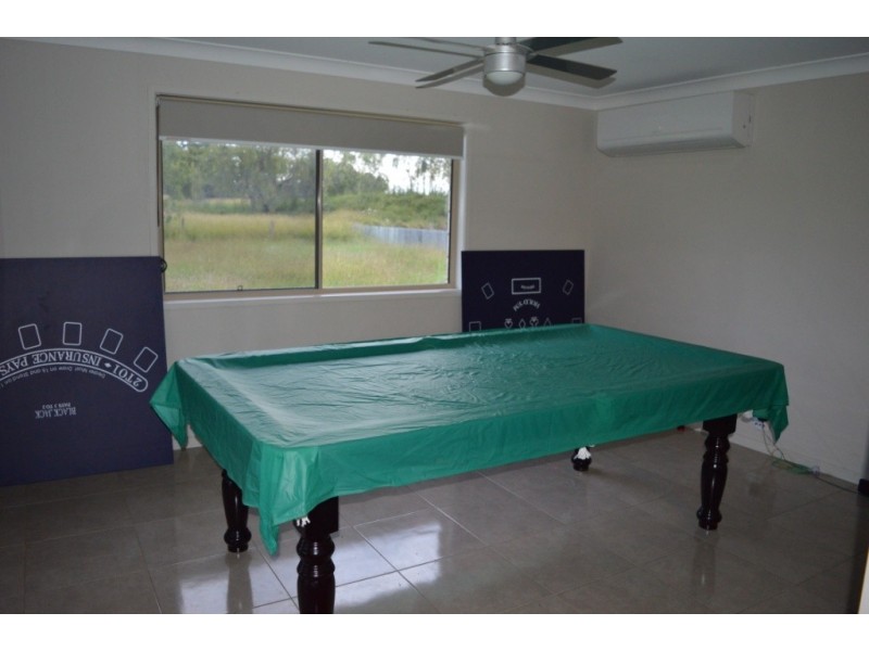 6 Cricklewood Crt, Plainland QLD 4341