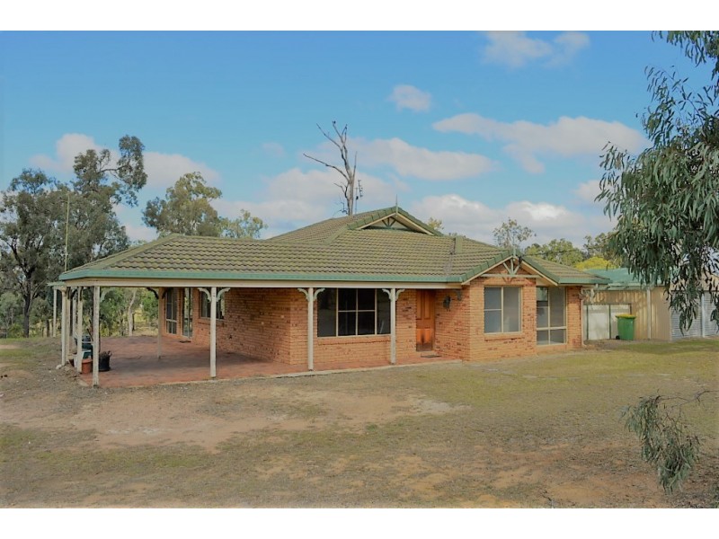 55 Burgess Road, Laidley Heights QLD 4341