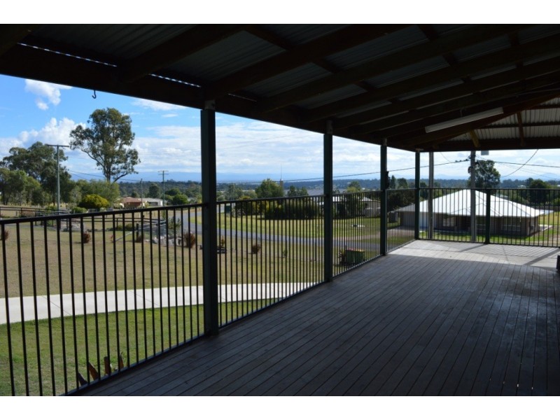 26 Donaldson Rd, Plainland QLD 4341