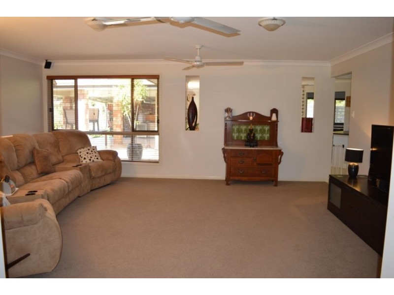 7 Faith Ave, Plainland QLD 4341
