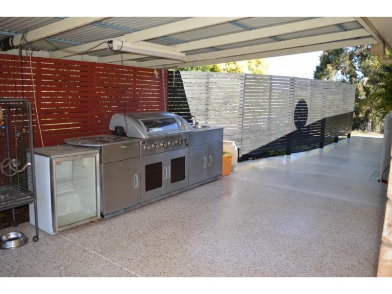 7 Faith Ave, Plainland QLD 4341