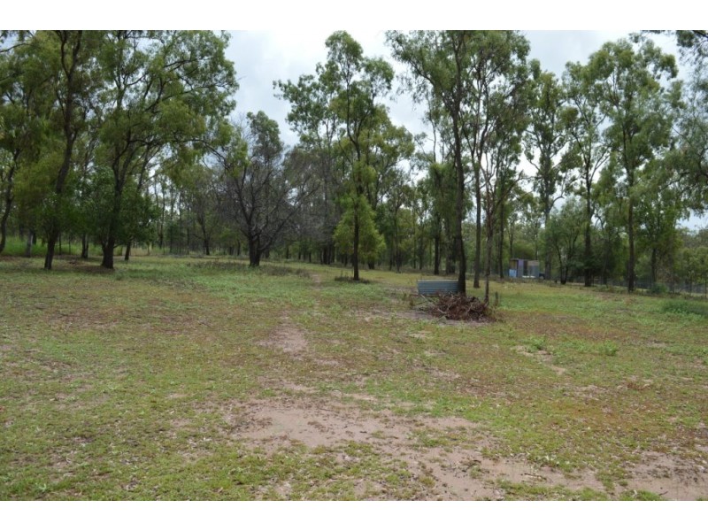 193 Lakes Drive, Laidley Heights QLD 4341