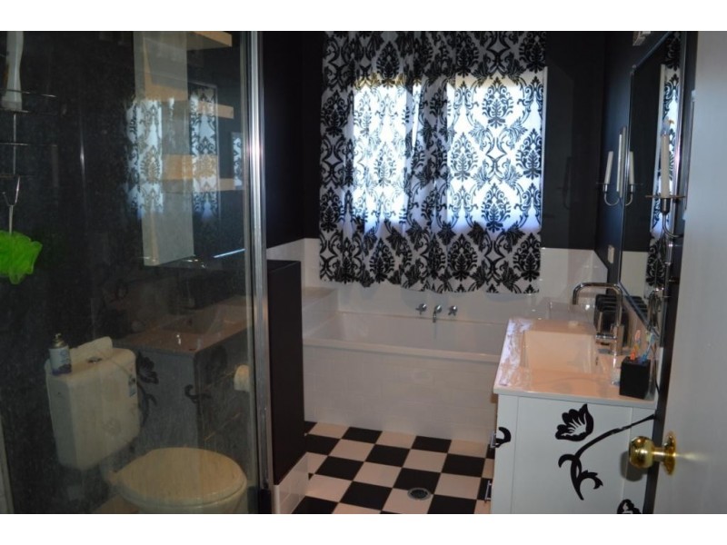36 Edgerton Dr, Plainland QLD 4341