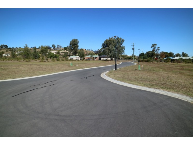 8 (Lot 7) Hakea Court, Plainland QLD 4341