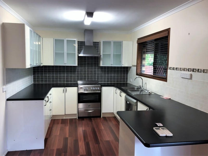 16 James St, Laidley QLD 4341