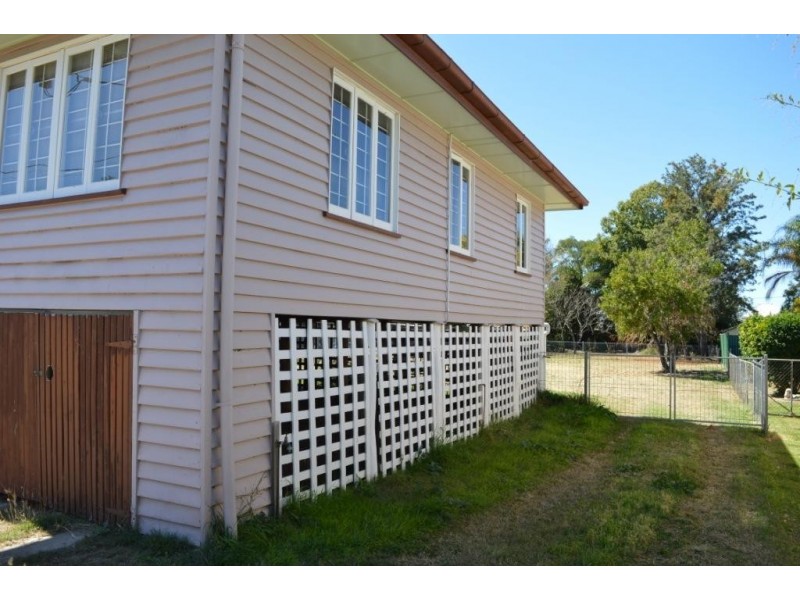 34 Head Street, Laidley QLD 4341