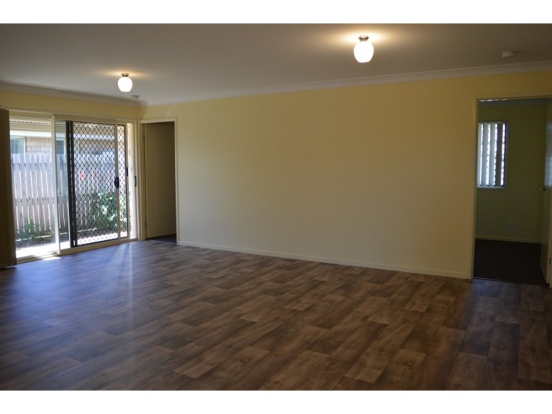 10 Oxford St, Laidley QLD 4341