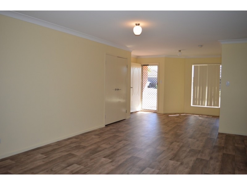 10 Oxford St, Laidley QLD 4341