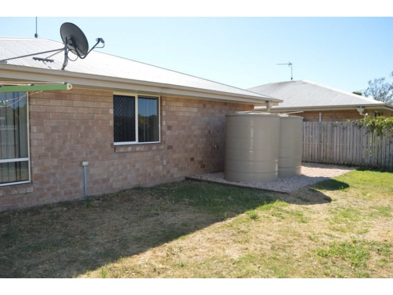 10 Oxford St, Laidley QLD 4341