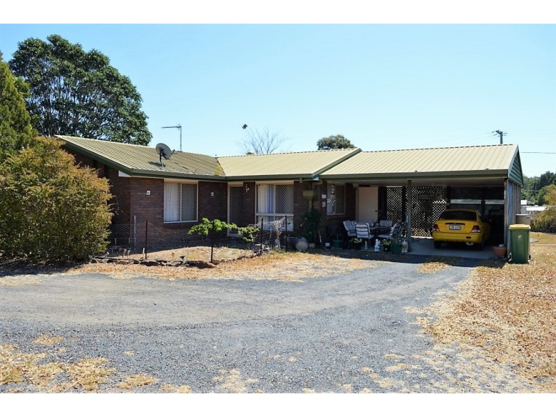 22 Gutt Road, Regency Downs QLD 4341