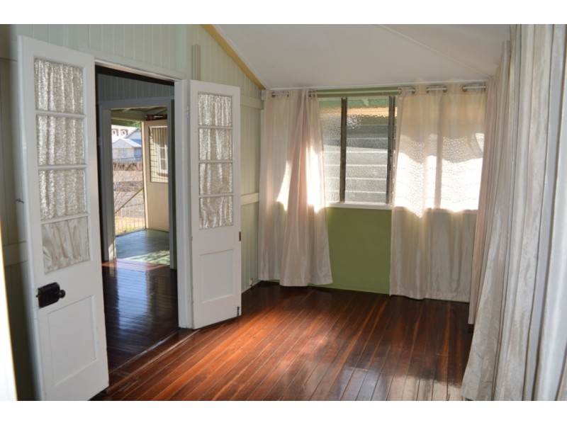 14 John Street, Laidley QLD 4341