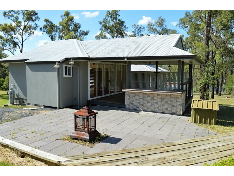 33 Burgess Road, Laidley Heights QLD 4341