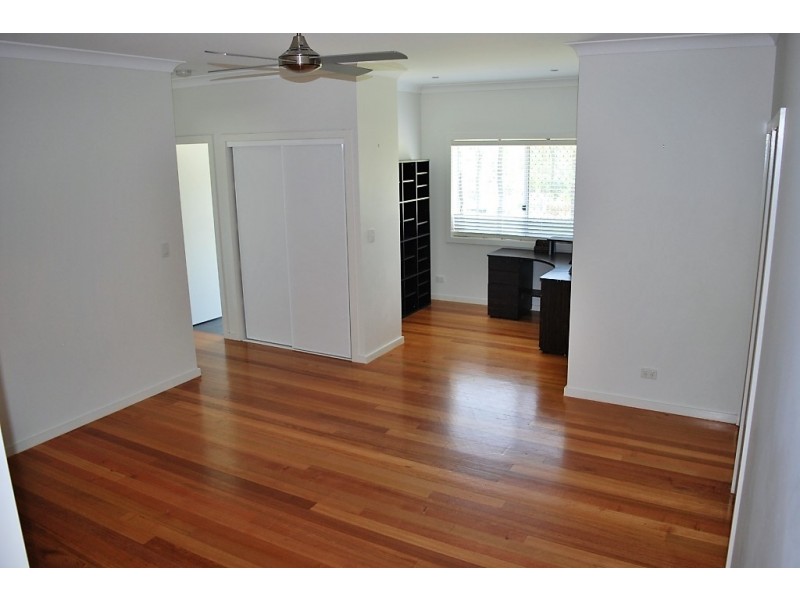 33 Burgess Road, Laidley Heights QLD 4341