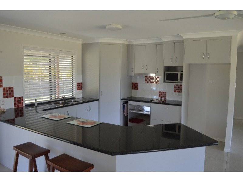 4 Beames Drive, Laidley South QLD 4341