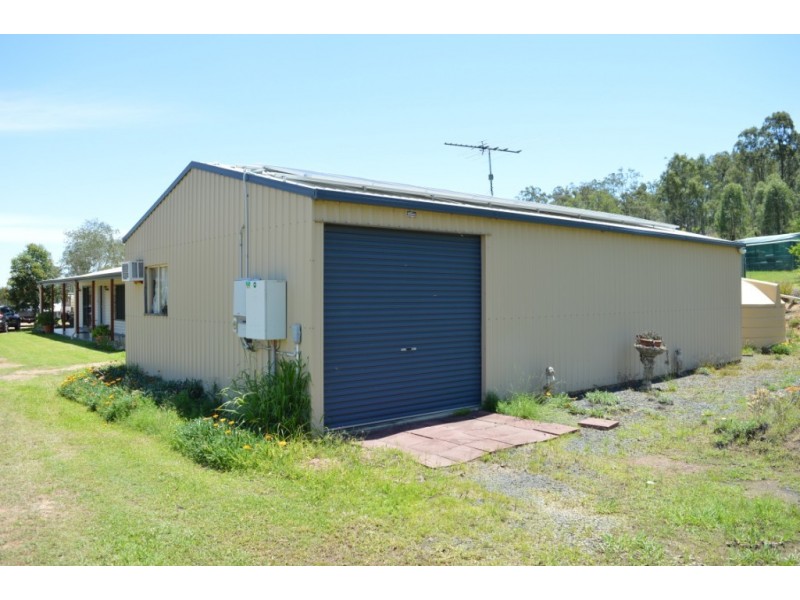 4 Beames Drive, Laidley South QLD 4341