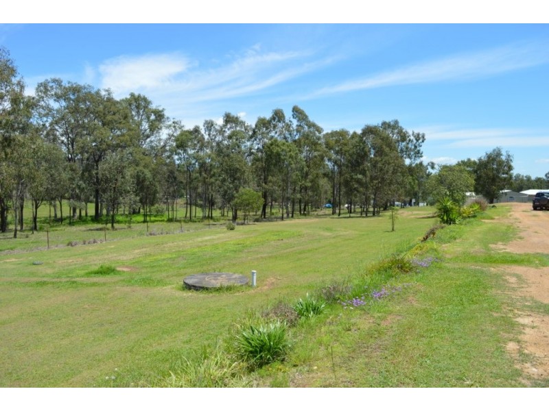 4 Beames Drive, Laidley South QLD 4341